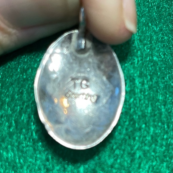 Vintage 1” Turquoise and Sterling Pendant. Hallmarked  FREE Shipping - Picture 3 of 6